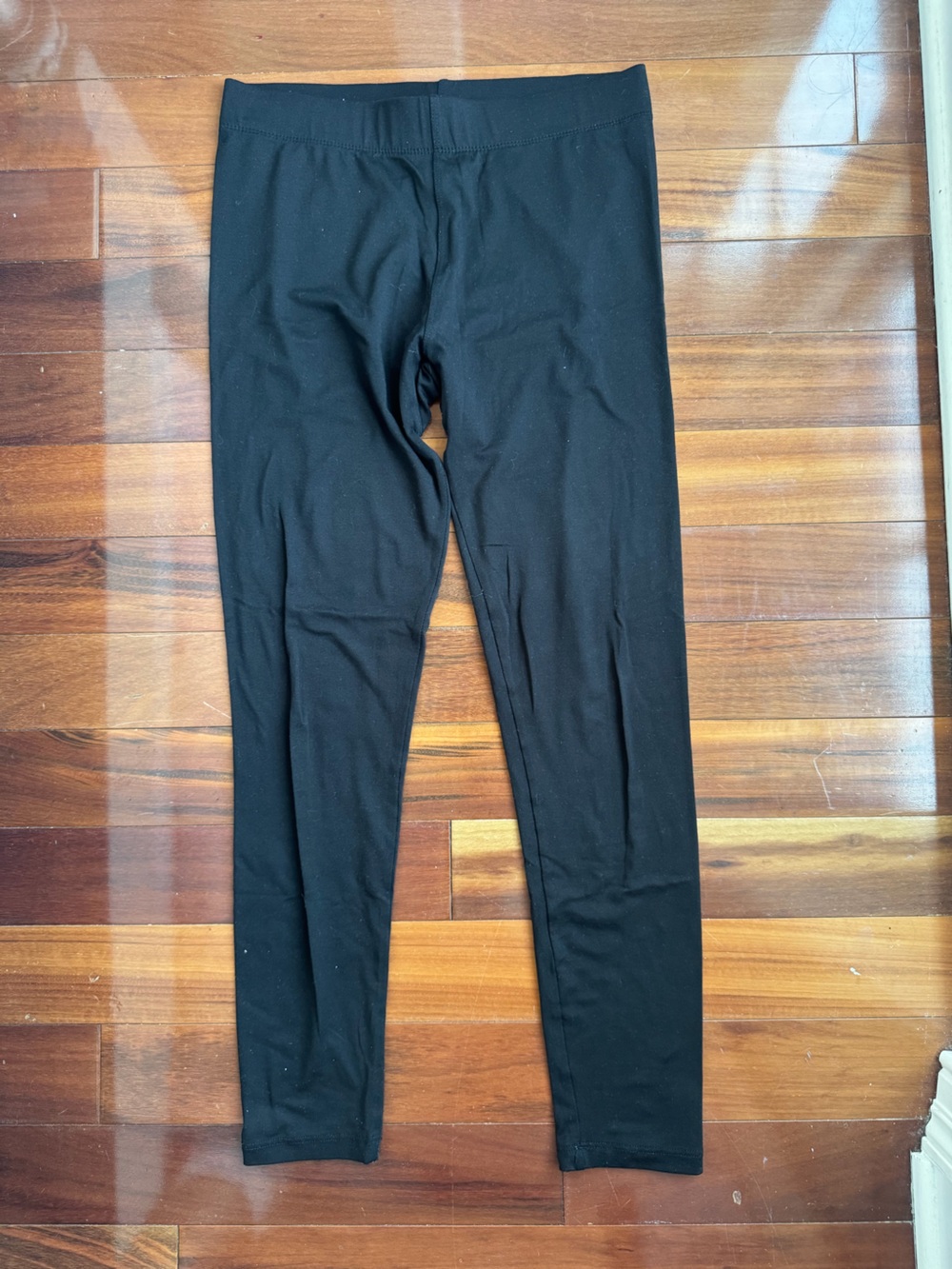 Women’s SMALL super soft Black Stretch leggings